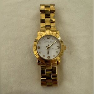 Marc jacobs gold watch